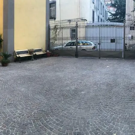 La Casa Di Nonno Vittorio * Naples