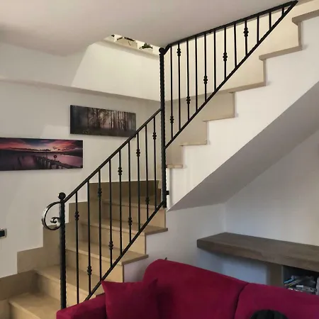 La Casa Di Nonno Vittorio * Naples