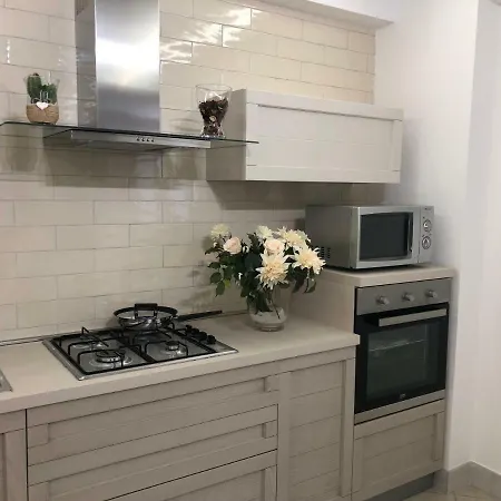 La Casa Di Nonno Vittorio * Naples