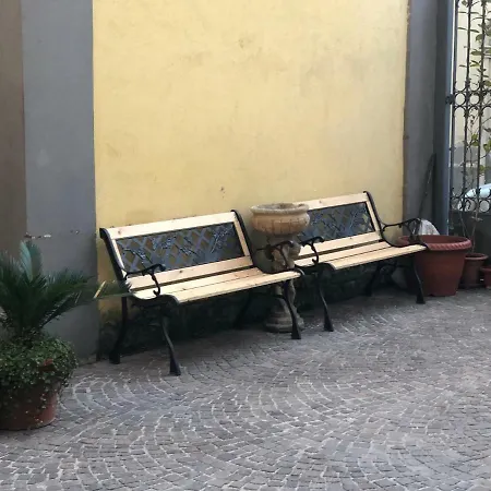 La Casa Di Nonno Vittorio * Naples