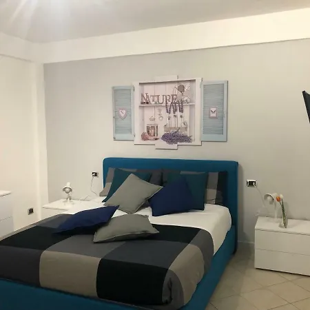 La Casa Di Nonno Vittorio * Naples