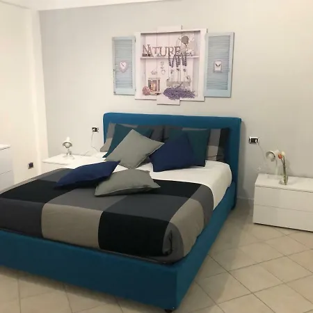 Apartment La Casa Di Nonno Vittorio Naples